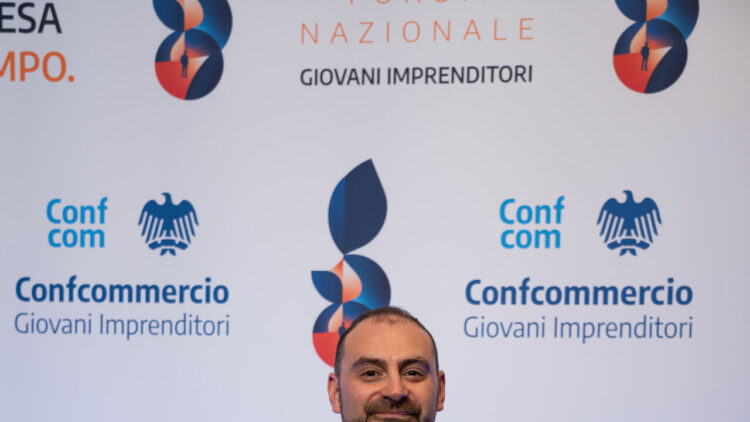 Confcommercio, 400mila imprese under 35 in Italia, la metà nel terziario