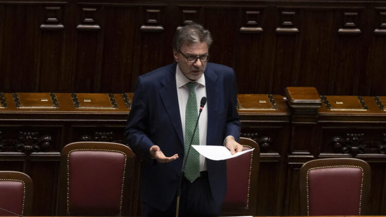 Giorgetti: ‘Ovvia richiesta di flessibilità, ora è difficile per tutti rispettare i target’