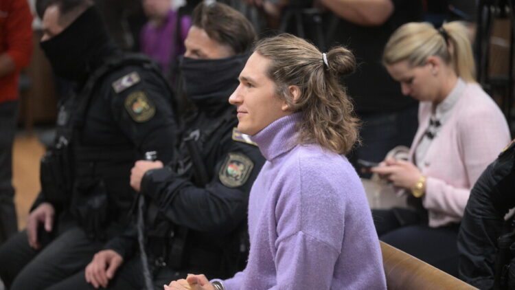 Attivista queer in carcere in Ungheria, parte la campagna ‘Insieme per Maja’