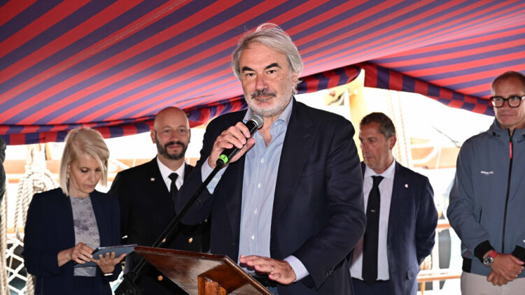 Al team tedesco MW il Marina Militare Nastro Rosa Veloce 2026