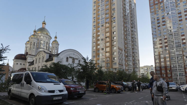 Nuovo appello di Mosca a diplomatici e stranieri, ‘lasciate Kiev’