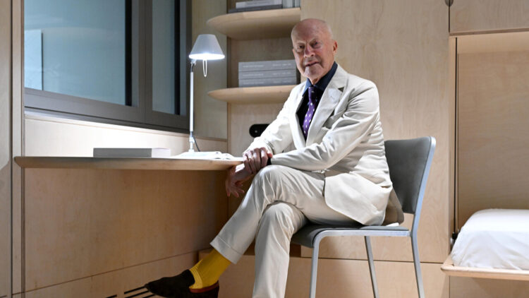 Sarà di Norman Foster La Porta della Speranza davanti al carcere di Matera
