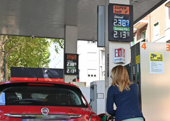 Il caro-carburanti è costato in 6 mesi 4,7 miliardi agli automobilisti