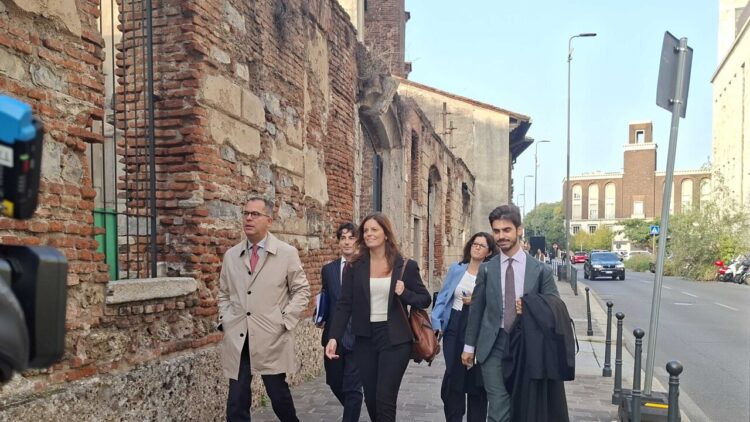 Ilaria Salis in Tribunale a Milano, ‘nessuna dichiarazione ma sono serena’
