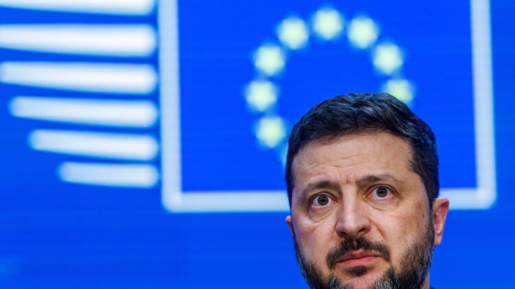 Zelensky, ‘ringrazio l’Ue e i leader europei per il sostegno, veri leader’