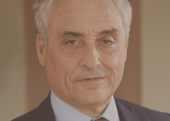 ‘I dieci anni che hanno sconvolto il mondo’, l’ambasciatore Massari: “Vecchio ordine sgretolato, interregno verso il nuovo”