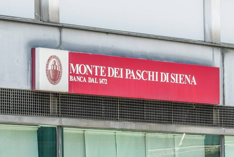 Mps, dal cda no al rilancio di Intesa: “Premio resta inferiore alla media”