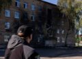 Ucraina, drone russo colpisce scuola a Kiev: paura e bambini nei rifugi